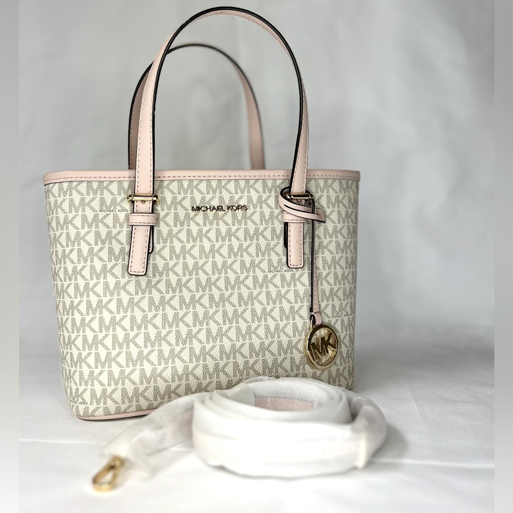 Michael Kors Jet Set Travel Top-Zip Tote Bag